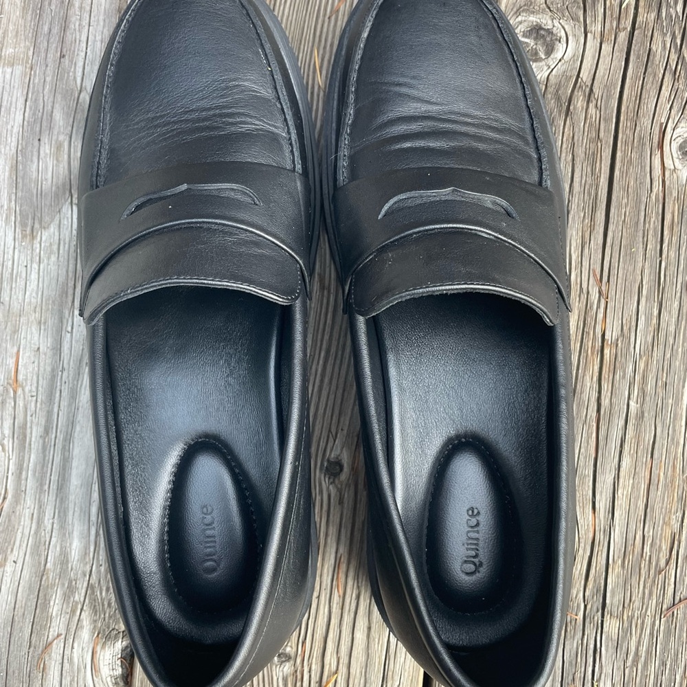 Quince Women’s Black Leather Loafer size 11